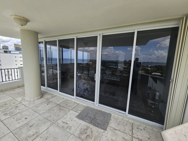 Sliding Glass Door Repair in Miami, FL (7)