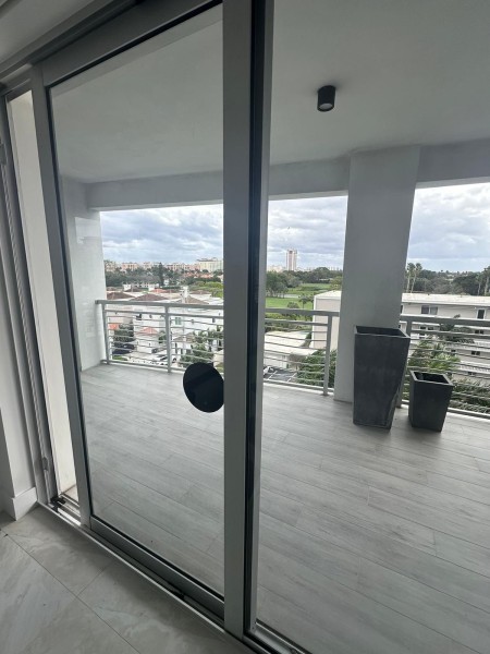 Sliding Door Repair in Pembroke Pines, FL (1)